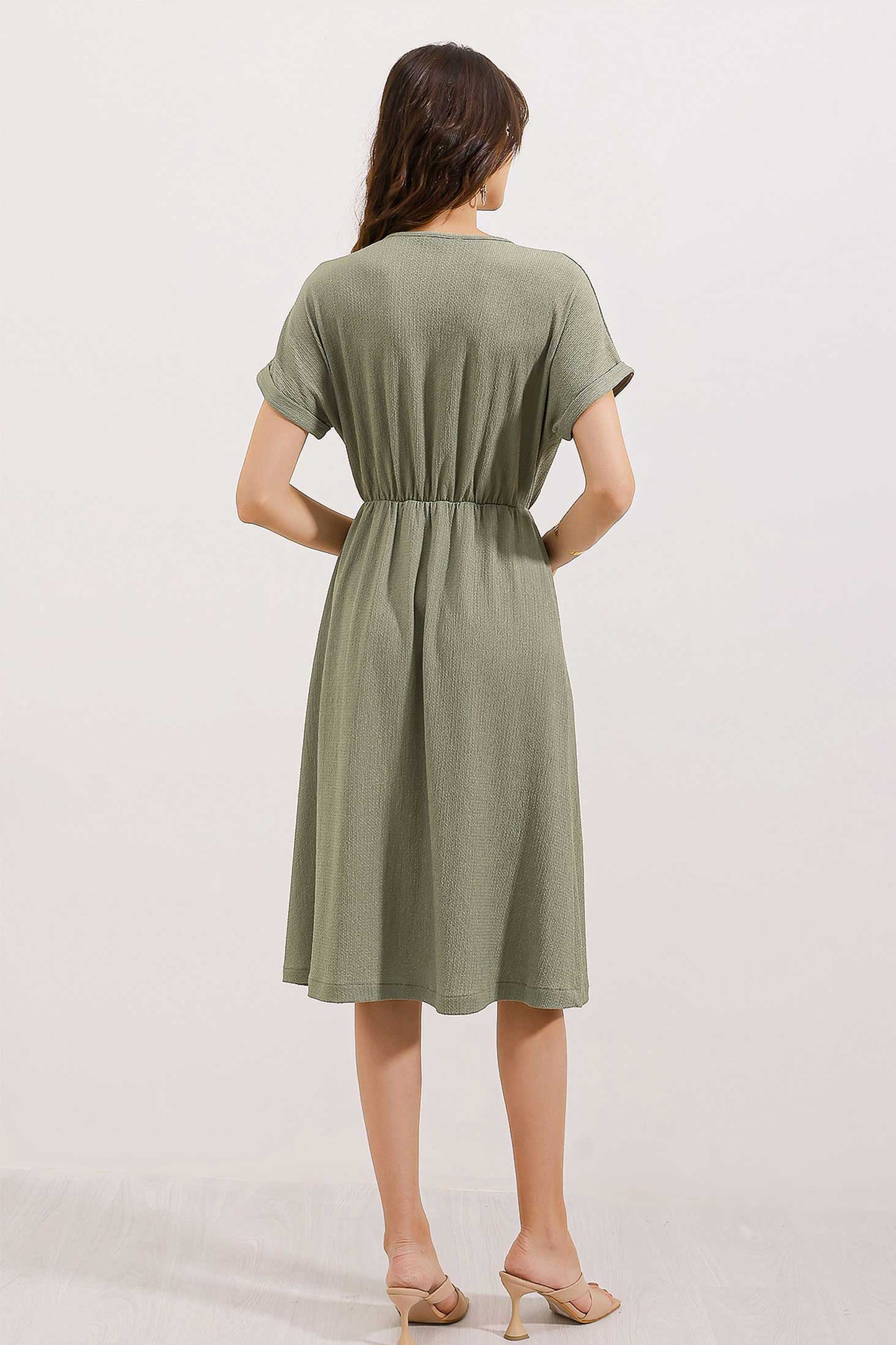 Robe Tricotée Fendue À Col En V