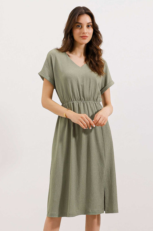 Robe Tricotée Fendue À Col En V